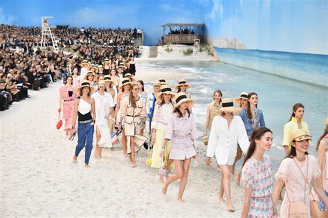 chanel parigi spiaggia